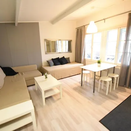 Pieni Merenrantamokki 38m² *
